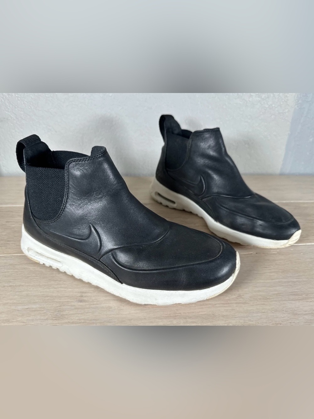 Nike Air Max Thea Mid Leather Black White 859550-001 Winter Boots-Womens 7